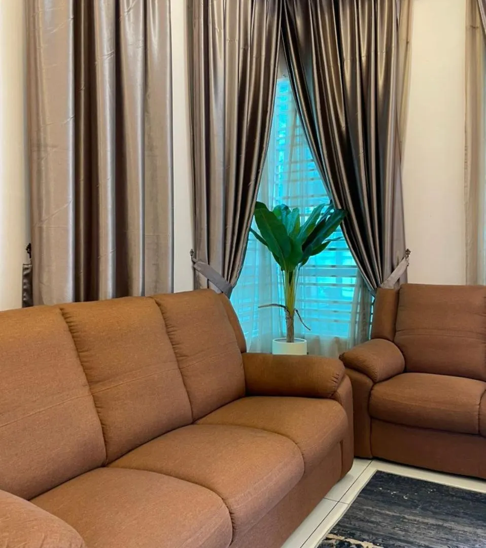 Anjung Kaseh Villa Bukit Katil 4Bedroom With Swimming Pool Malacca