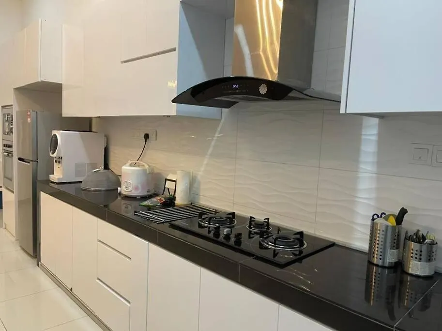 Anjung Kaseh Villa Bukit Katil 4Bedroom With Swimming Pool Malacca