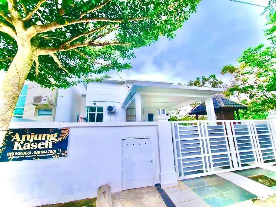 Anjung Kaseh Villa Bukit Katil 4Bedroom With Swimming Pool Malacca Ma­lay­sia
