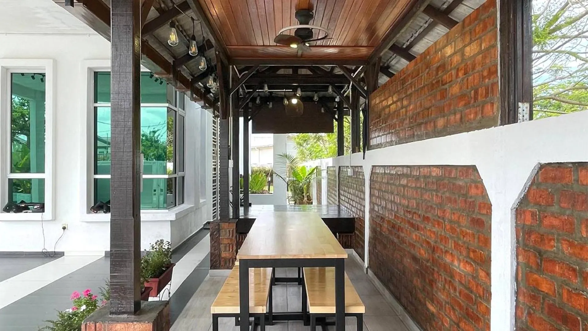 Anjung Kaseh Villa Bukit Katil 4Bedroom With Swimming Pool Malacca Ma­lay­sia